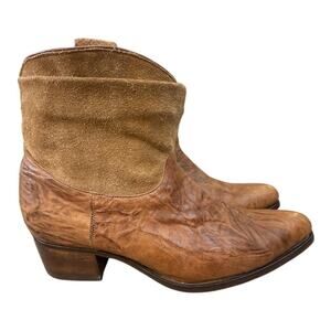 Salpy Slouch Coastal Cowgirl Western Bootie Women size 6.5